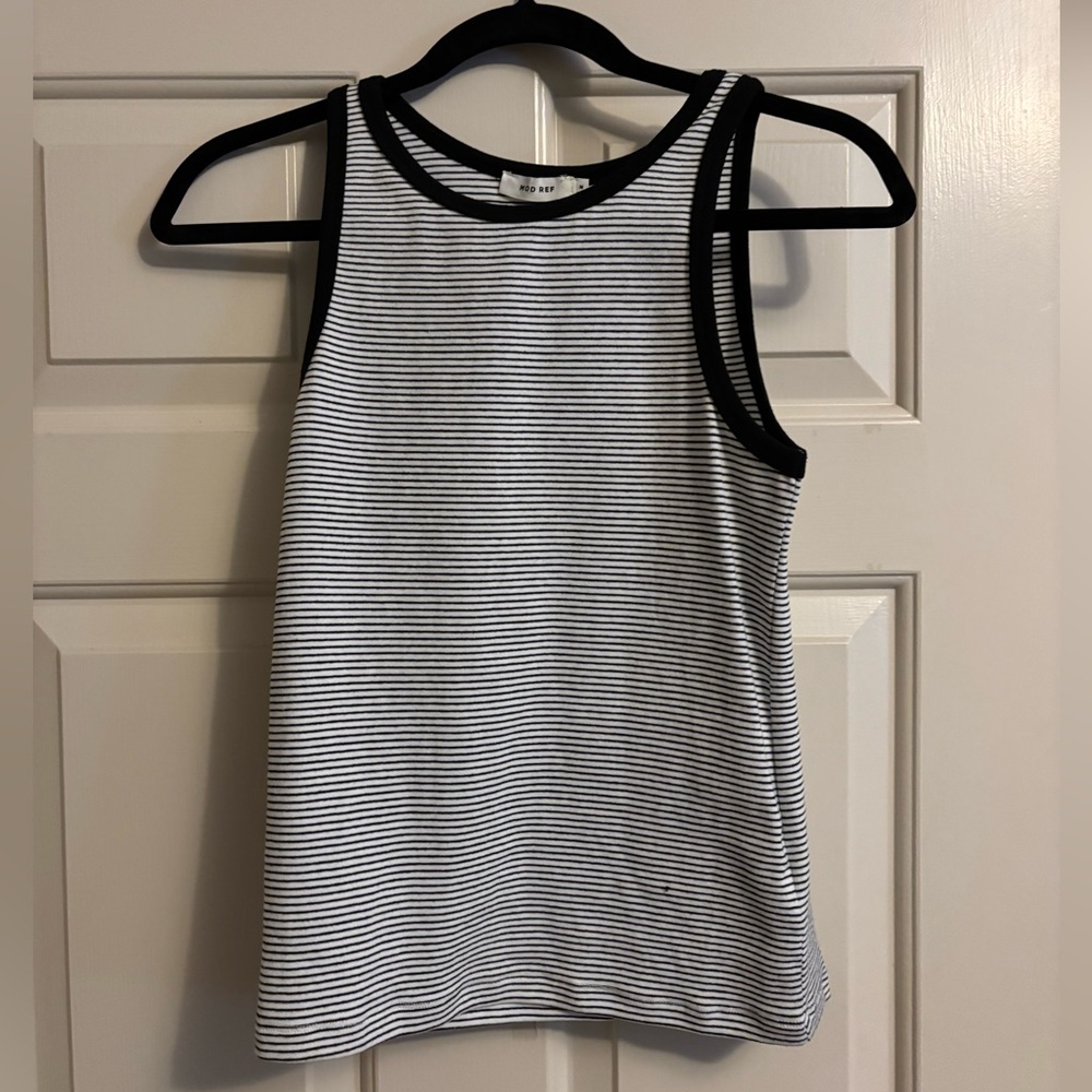Mod Ref Stripped Tank Top Size Medium